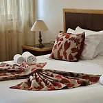 Hotel Louro 3*