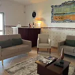 Hotel Louro