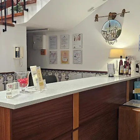 Louro Hotel 3*