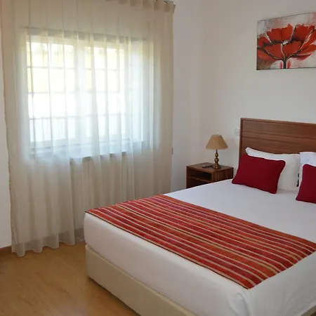 Louro Hotel 3*