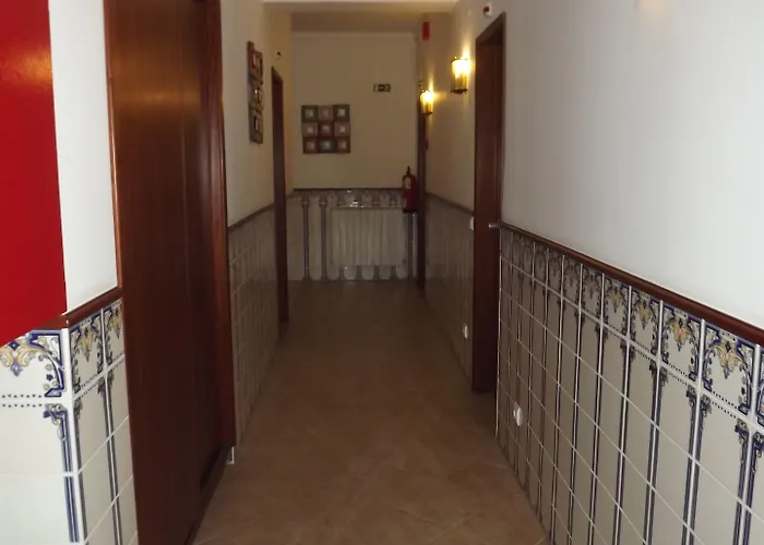 Louro Szálloda 3*
